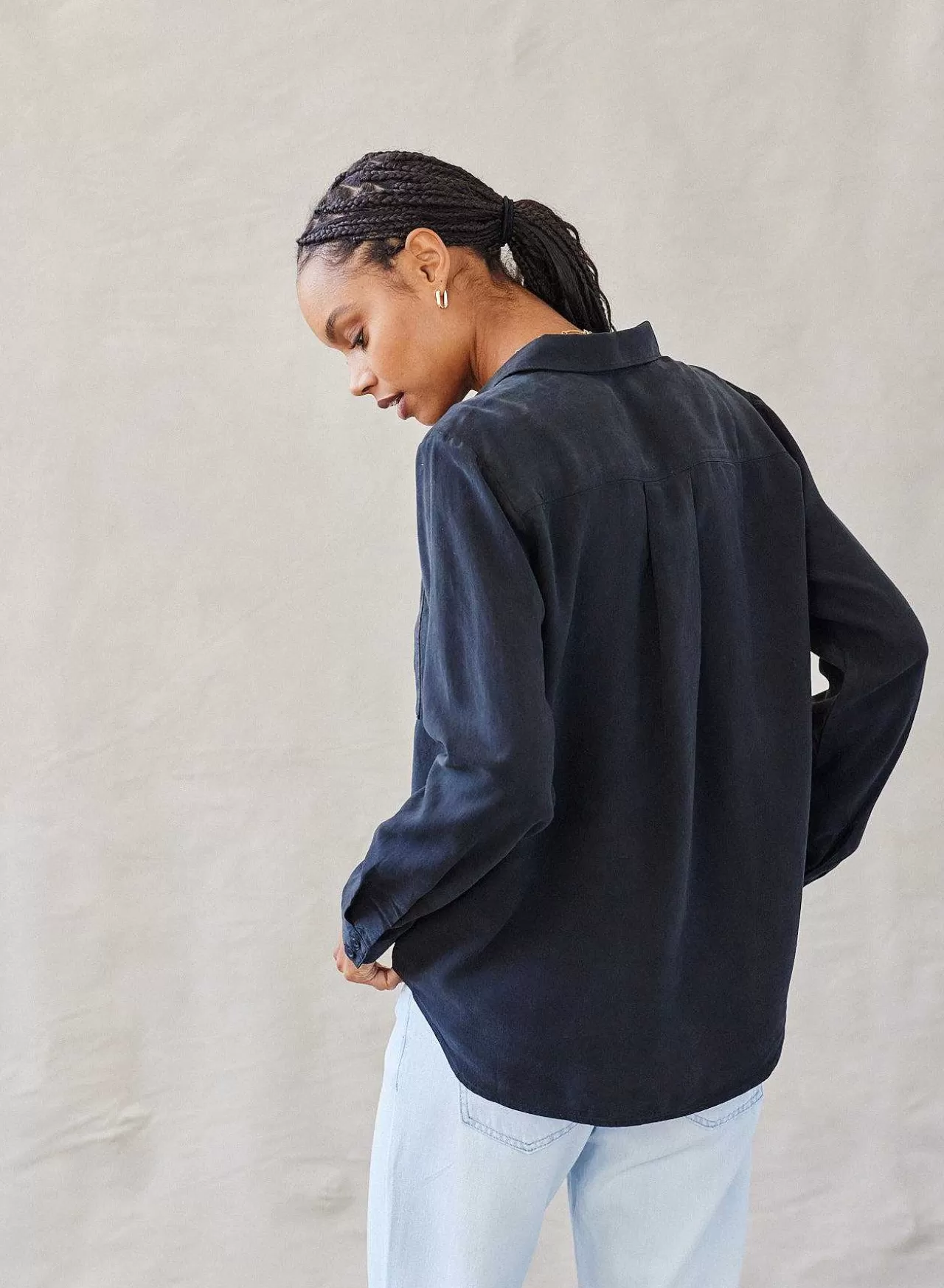 Klassieke Button-Down Met Twee Zakken - Vintage Zwart>Bella Dahl Hot