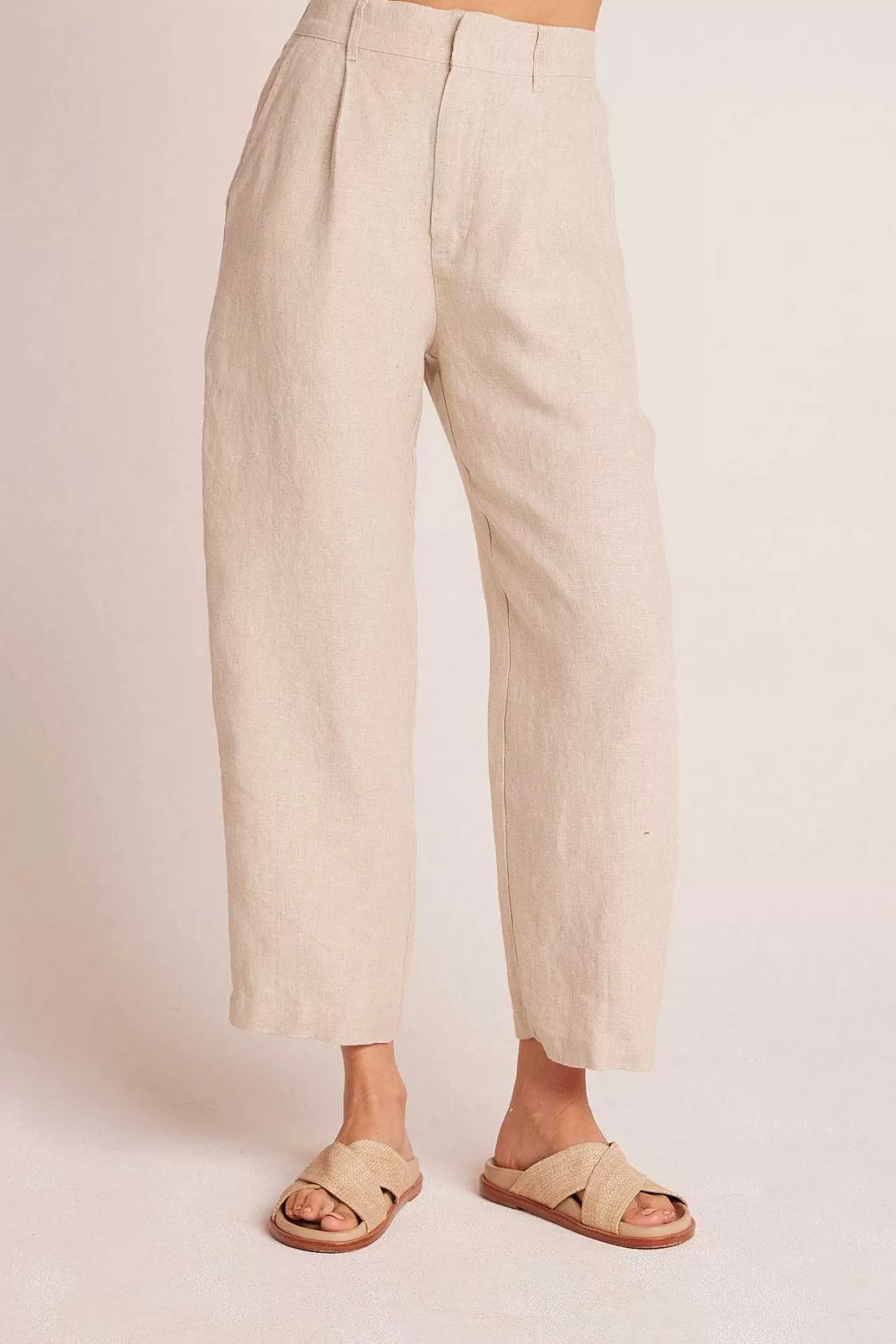 Relaxte Broek Met Plooien Aan De Voorkant - Linnen Zand>Bella Dahl New