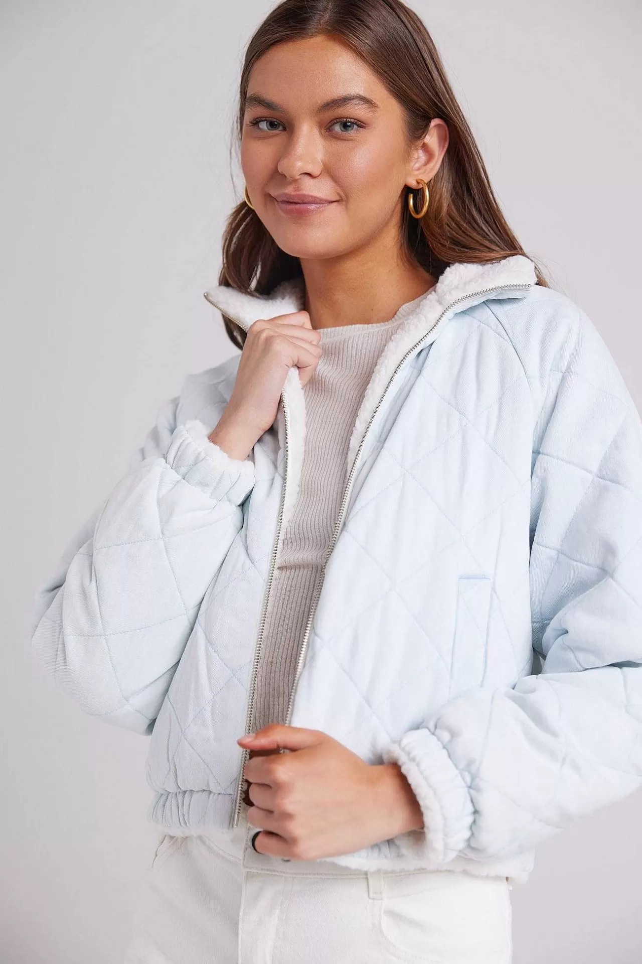 Skye Omkeerbaar Gewatteerd Jack - Vintage Frost Wash>Bella Dahl Flash Sale