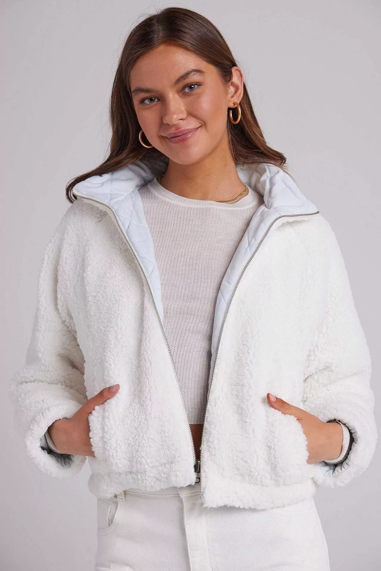 Skye Omkeerbaar Gewatteerd Jack - Vintage Frost Wash>Bella Dahl Flash Sale
