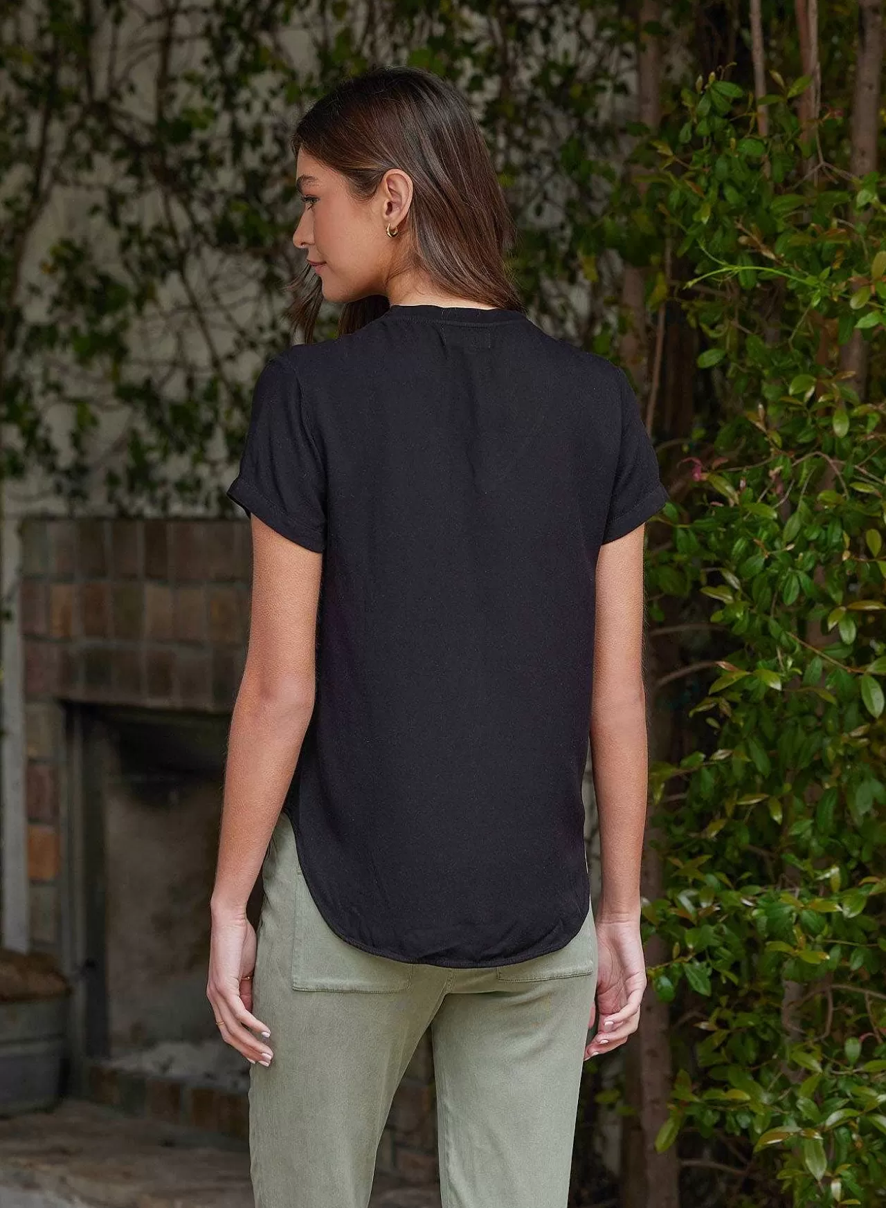 T-Shirt Met V-Hals - Vintage Zwart>Bella Dahl Best